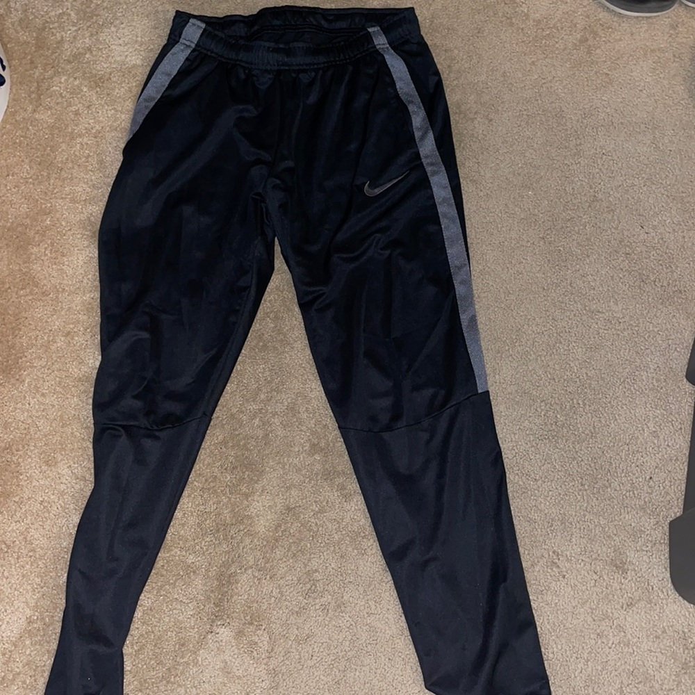 Nike men’s sweats